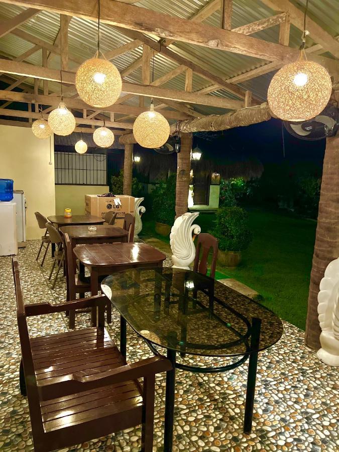 West Side Cabana 몰볼 외부 사진